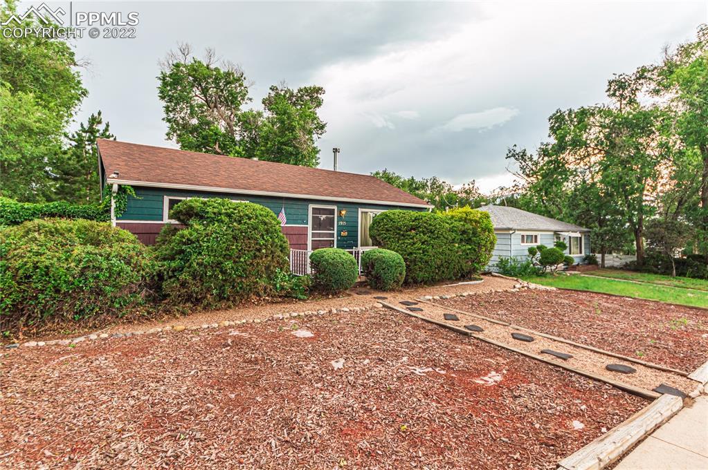 1915 E Jackson St., Colorado Springs, CO 80909