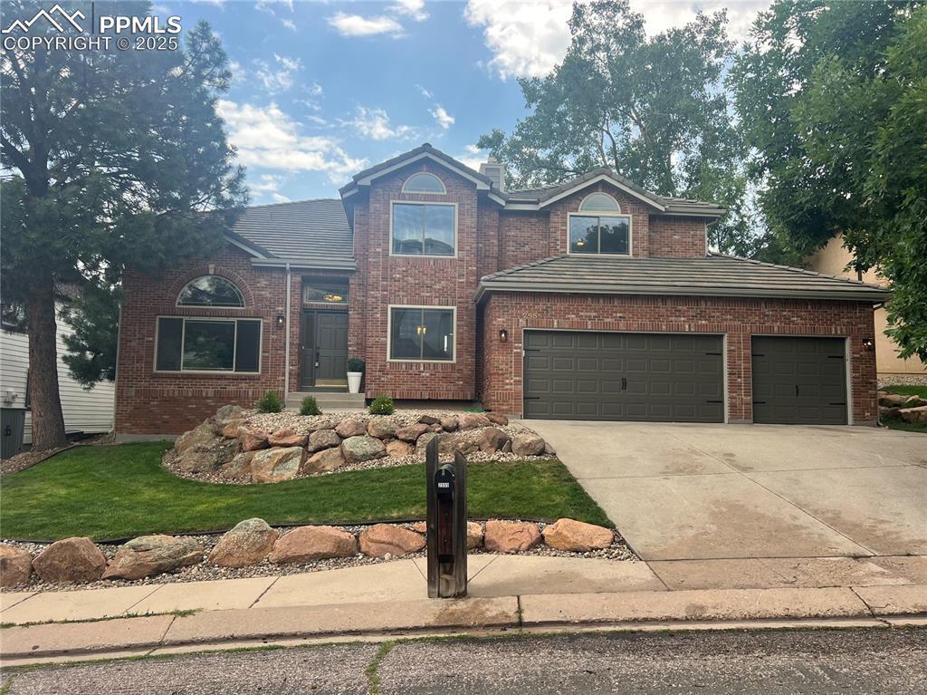 2555 Dunfries Ct., Colorado Springs, CO 80919