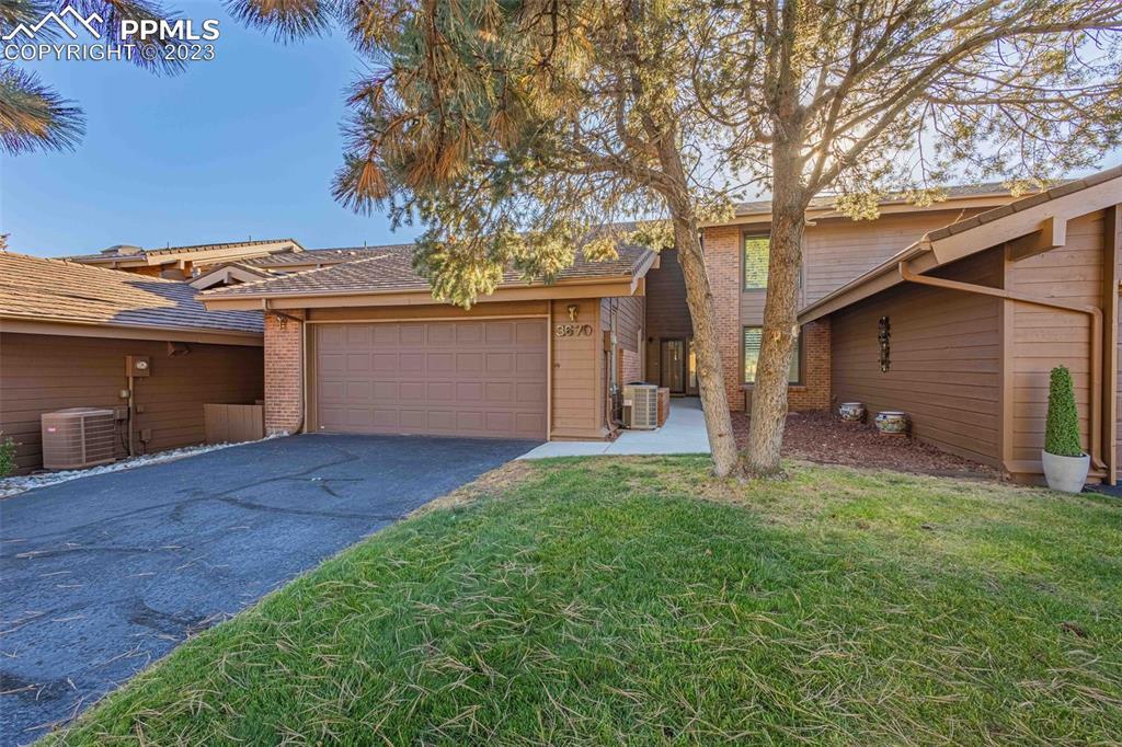 3670 Camels Ridge Ln., Colorado Springs, CO 80904
