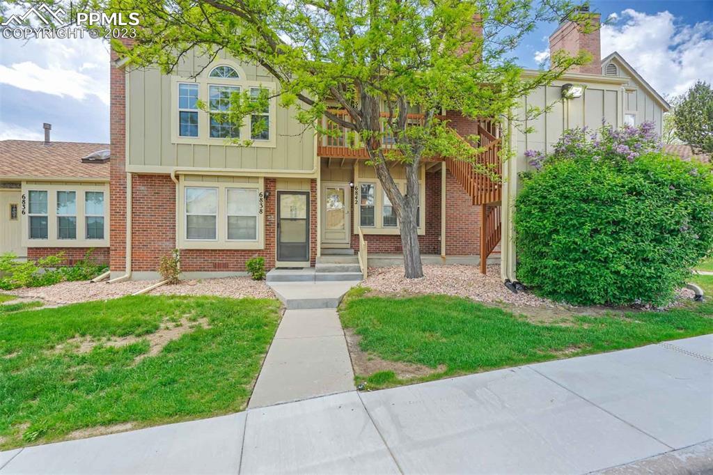 6842 Ravencrest Dr., Colorado Springs, CO 80919