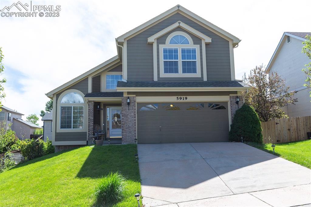 5919 Mapleton Dr., Colorado Springs, CO 80918