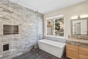 2528 Willow Glen Dr., Colorado Springs, CO 80920