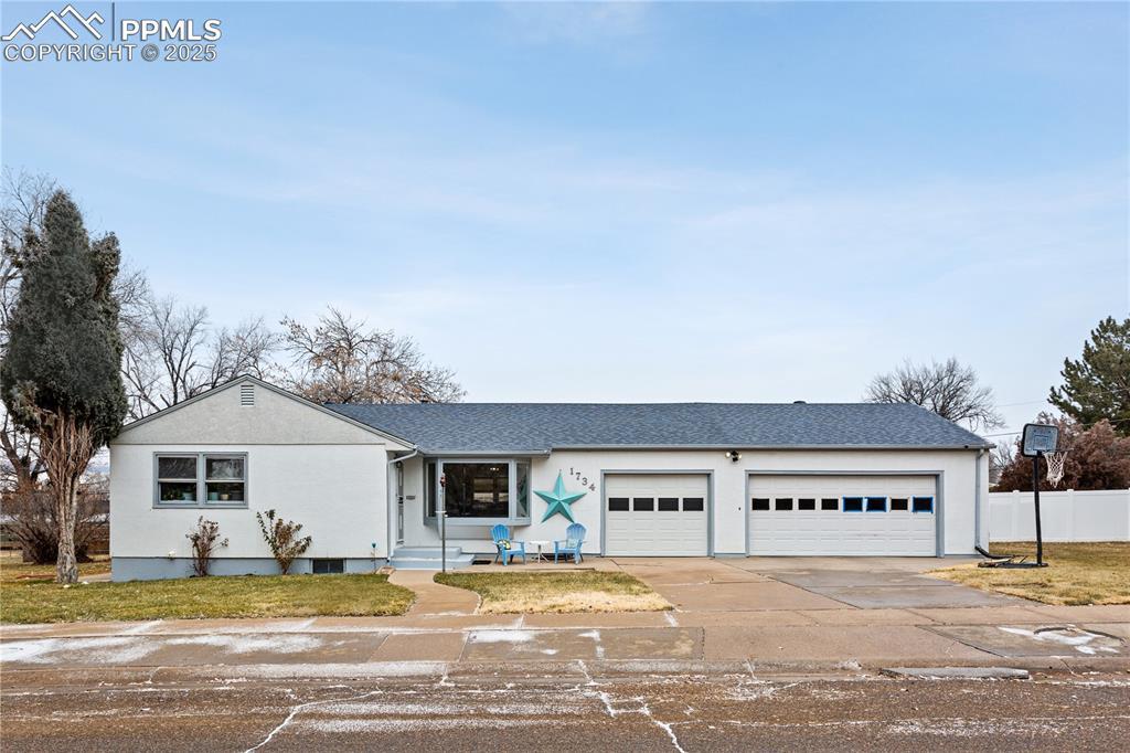 1734 Alexander Cir., Pueblo, CO 81001