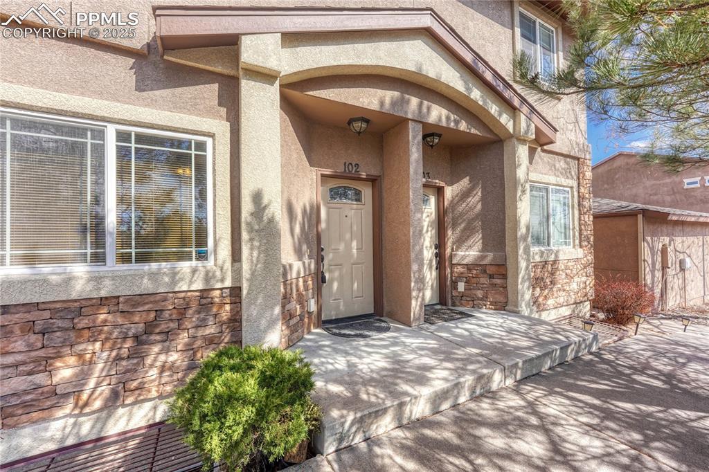 1502 York Rd. #102, Colorado Springs, CO 80918