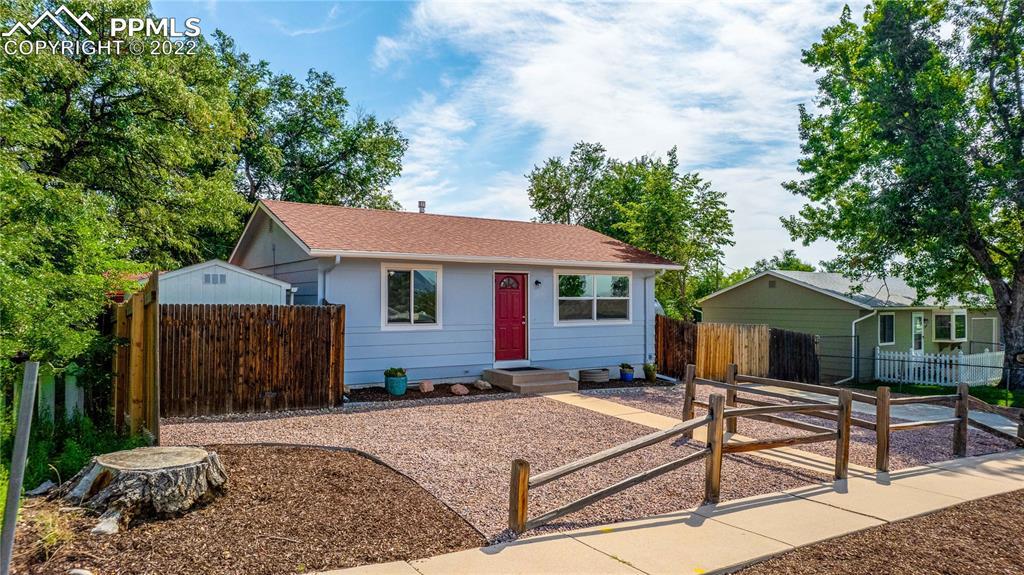 2204 Doniphan Dr., Colorado Springs, CO 80910