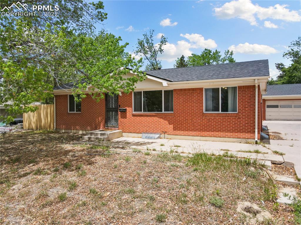 248 S Circle Dr., Colorado Springs, CO 80910