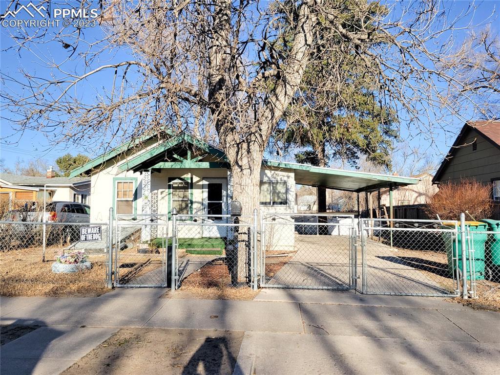 729 S Institute St., Colorado Springs, CO 80903