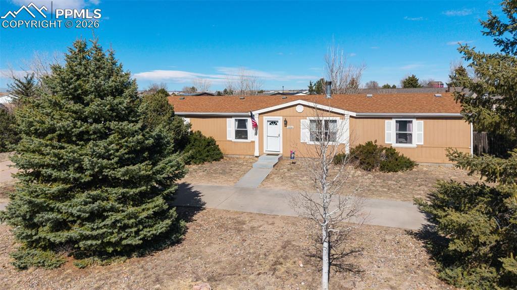 23760 Fleet St., Colorado Springs, CO 80928