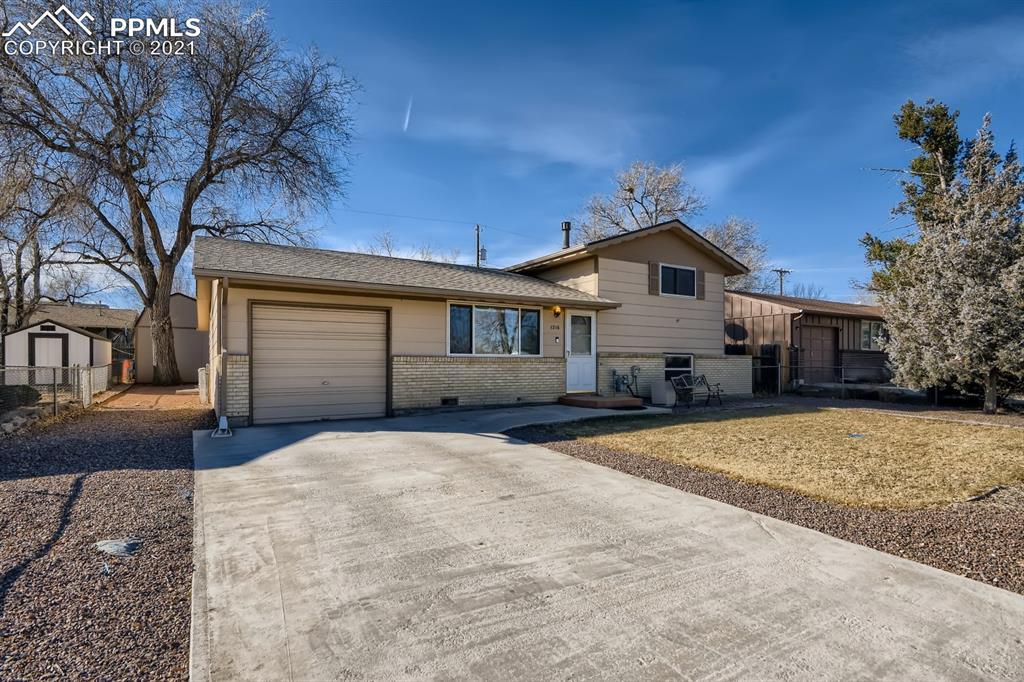 1216 Maxwell St., Colorado Springs, CO 80906