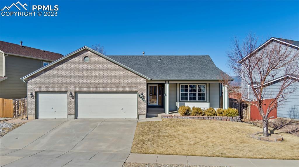 5664 Butterfield Dr., Colorado Springs, CO 80923