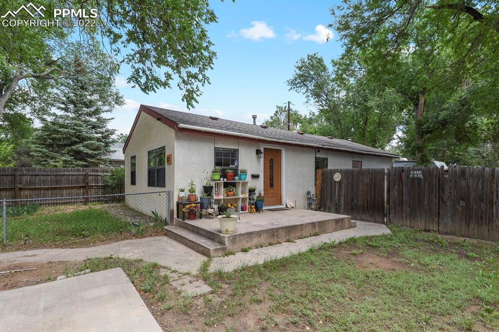 611 Alexander Rd., Colorado Springs, CO 80909