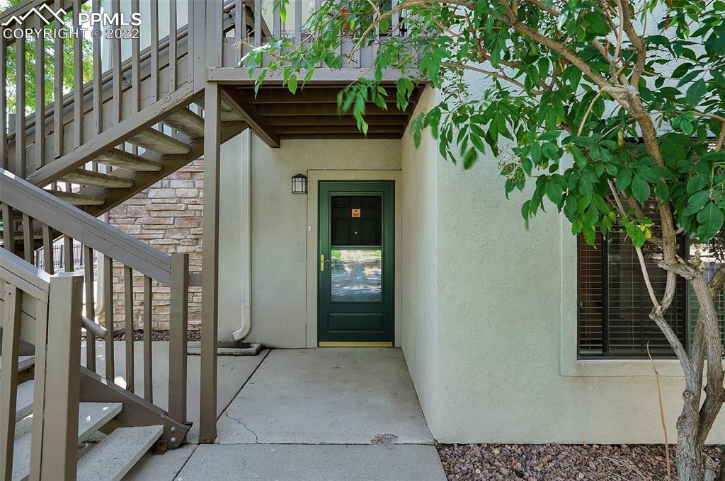 2112 Denton Grove #102, Colorado Springs, CO 80919