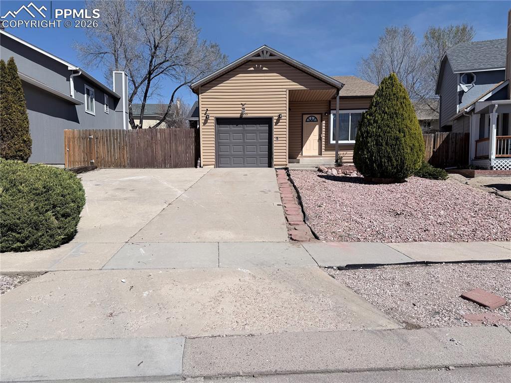 3455 Foxridge Dr., Colorado Springs, CO 80916
