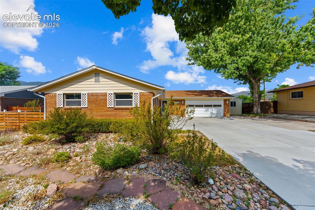 626 Pioneer Ln., Colorado Springs, CO 80904