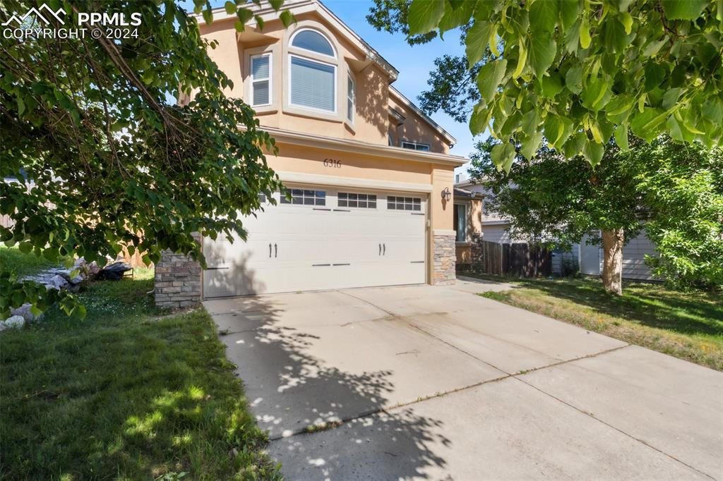 6316 Brightstar Dr., Colorado Springs, CO 80918