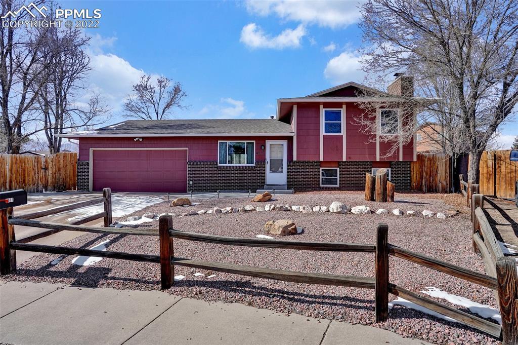 4616 Gatewood Dr., Colorado Springs, CO 80916
