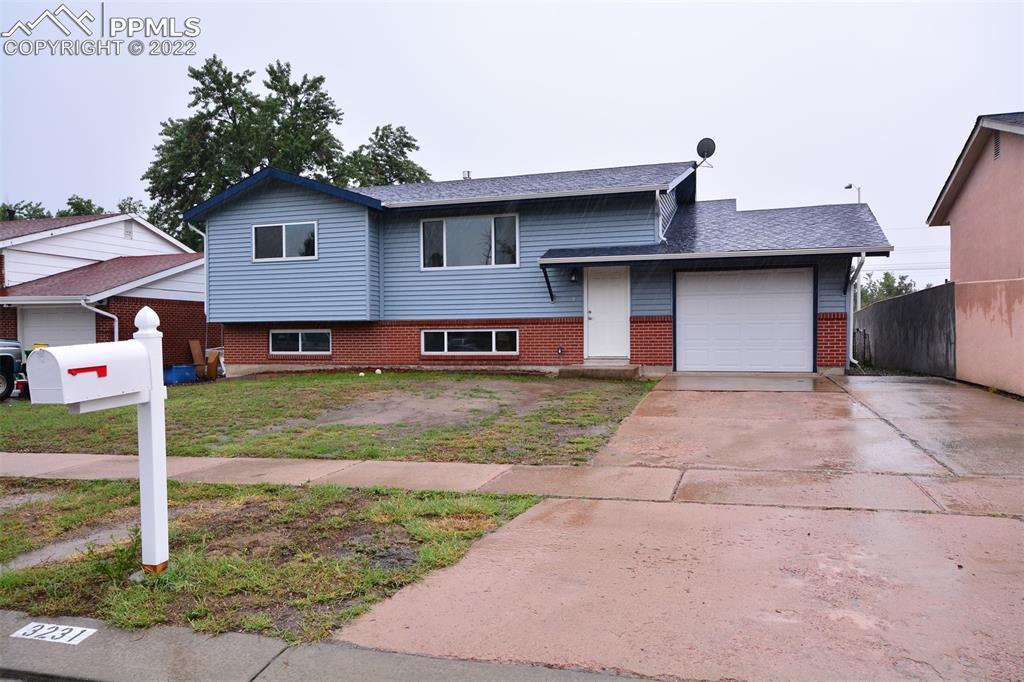 3231 Michigan Ave., Colorado Springs, CO 80910