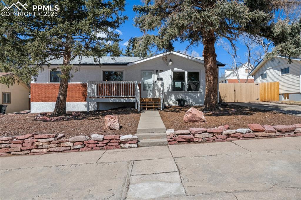 3708 Sheffield Ln., Colorado Springs, CO 80907