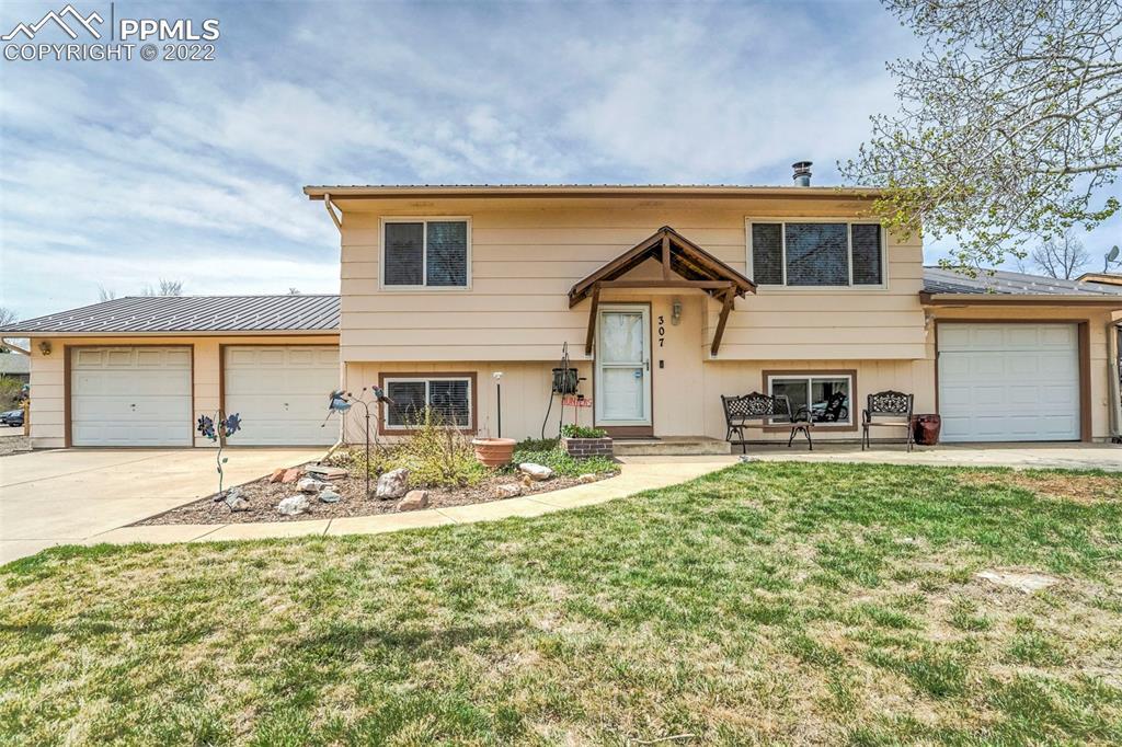 307 Stockton Ct., Gilcrest, CO 80623