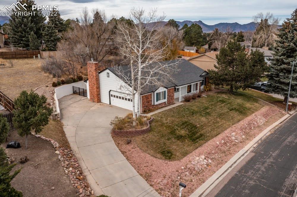 2713 Northcrest Dr., Colorado Springs, CO 80918