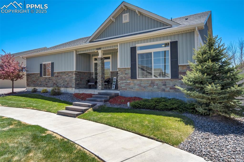 6646 Golden Briar Ln., Colorado Springs, CO 80927