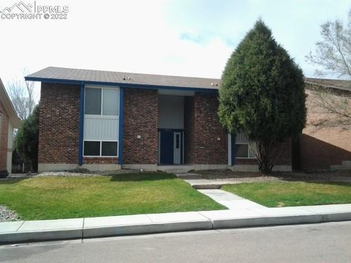 1015 Holli Springs Ln., Colorado Springs, CO 80907