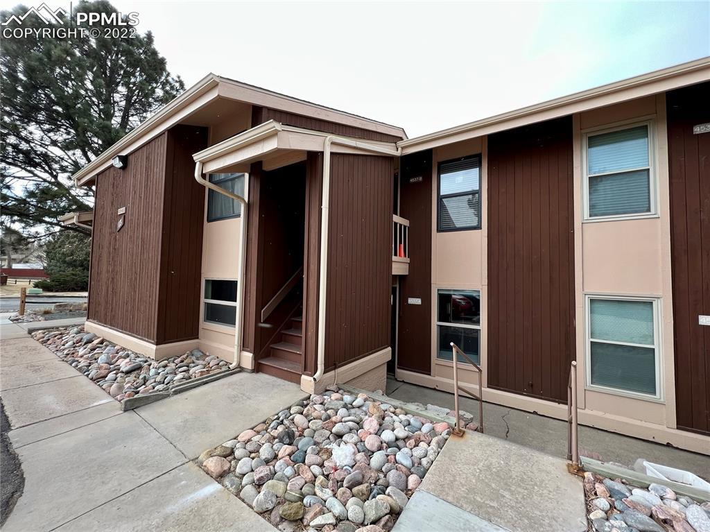 4537 N Carefree Cir. #A, Colorado Springs, CO 80917