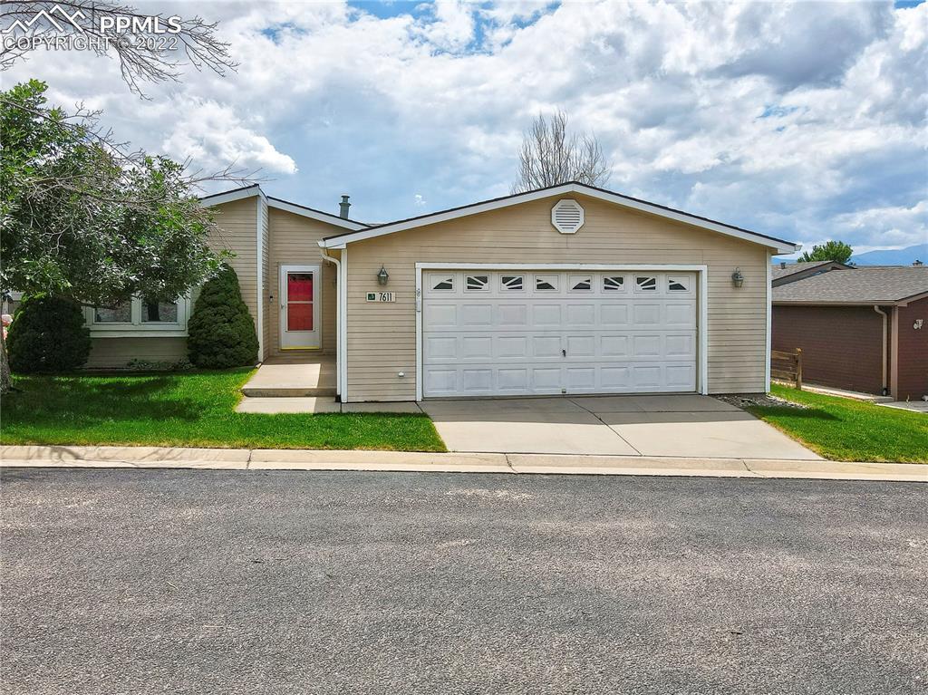 7611 Marmot Point, Colorado Springs, CO 80922