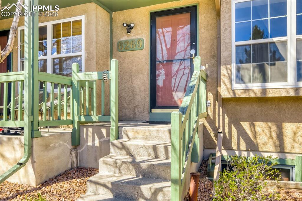 6269 Colony Cir., Colorado Springs, CO 80919