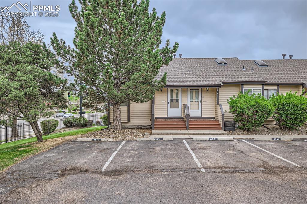 4543 Lamplighter Cir., Colorado Springs, CO 80916