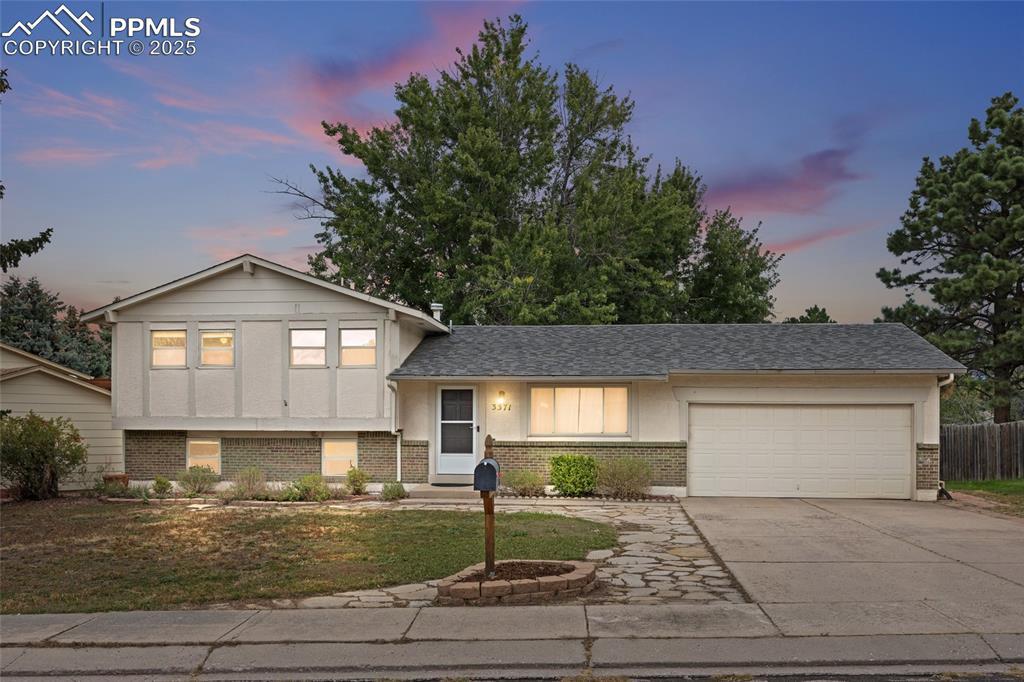 3371 Teardrop Cir., Colorado Springs, CO 80917