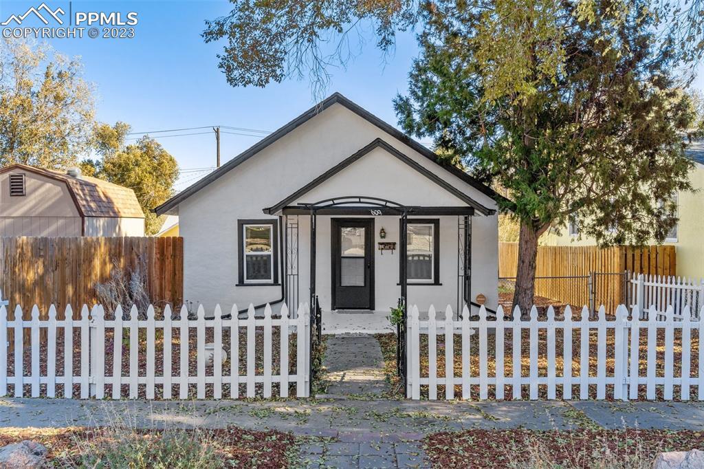 609 Cooper Ave., Colorado Springs, CO 80905