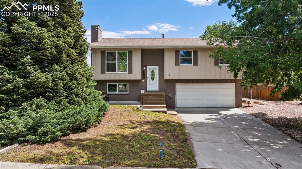 5915 Eldora Ln., Colorado Springs, CO 80918