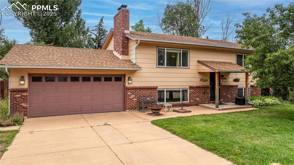 3815 Cambria Pl., Colorado Springs, CO 80918
