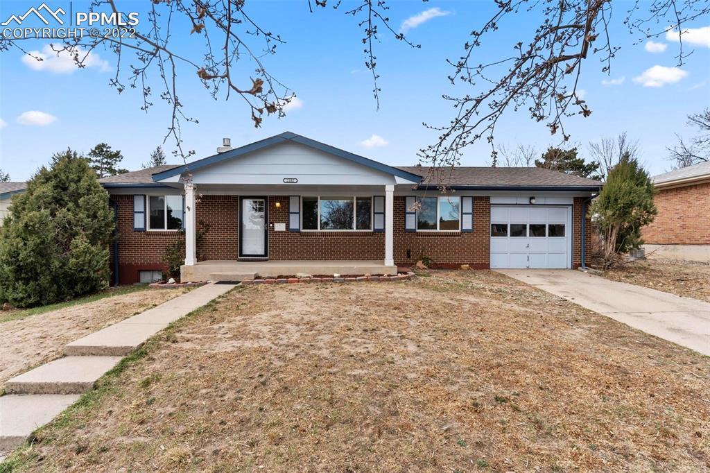 2102 Warwick Ln., Colorado Springs, CO 80909