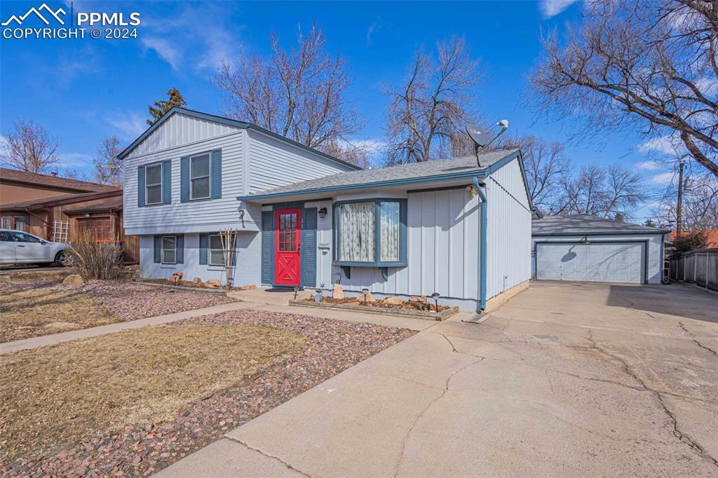 11 Arlen St., Colorado Springs, CO 80909