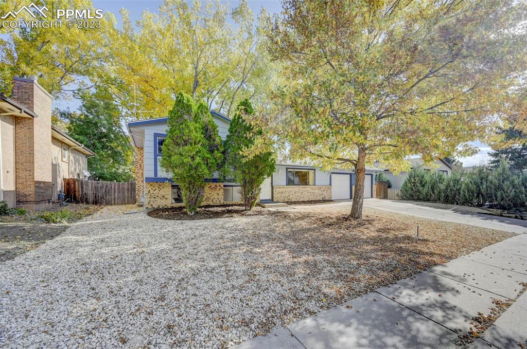 5355 Mule Deer Dr., Colorado Springs, CO 80919