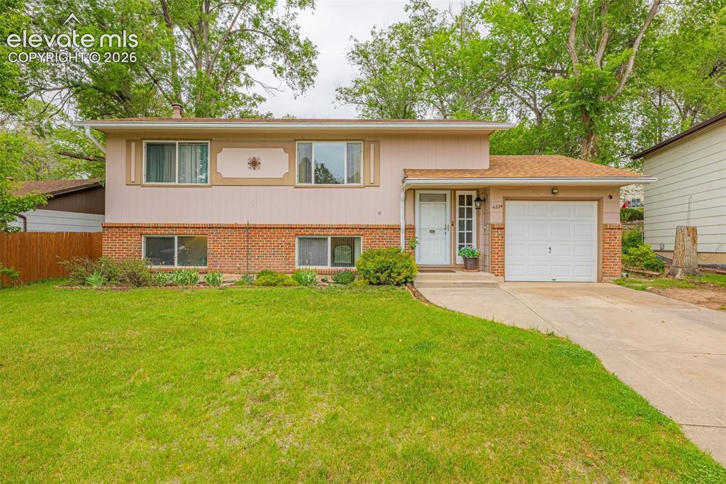 4224 Whittier Dr., Colorado Springs, CO 80910