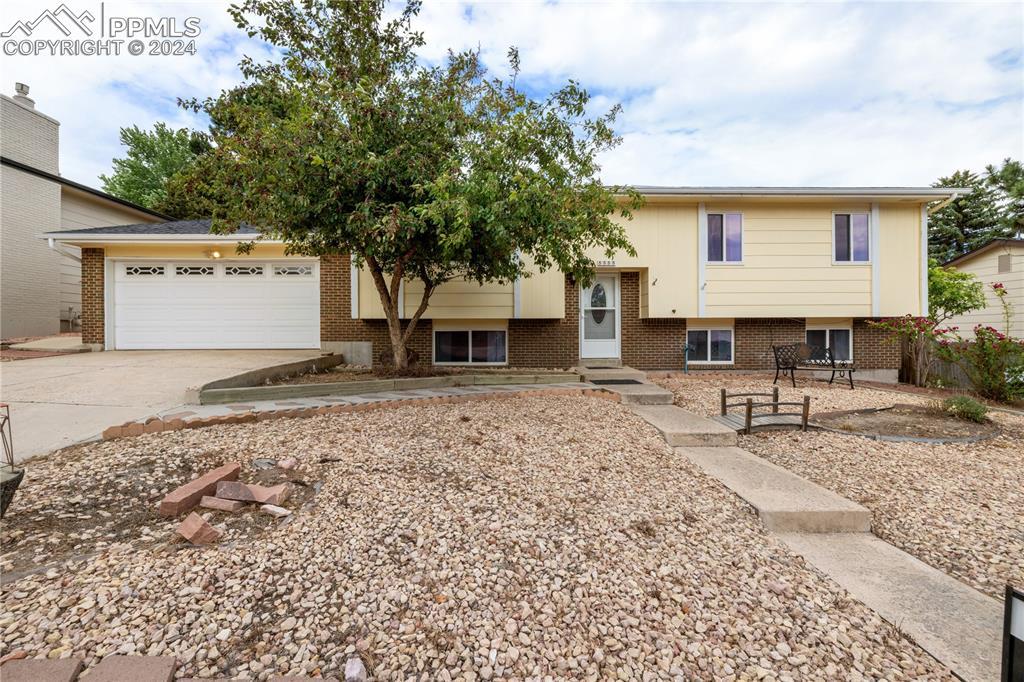 5555 Galena Dr., Colorado Springs, CO 80918