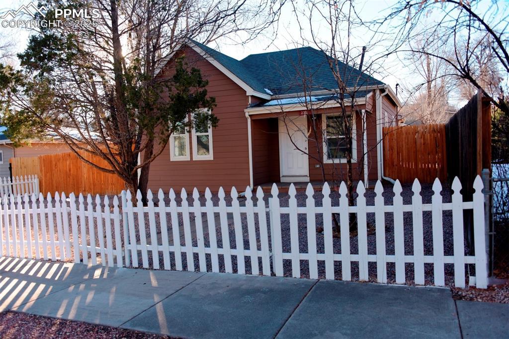 2312 Cooper Ave., Colorado Springs, CO 80907