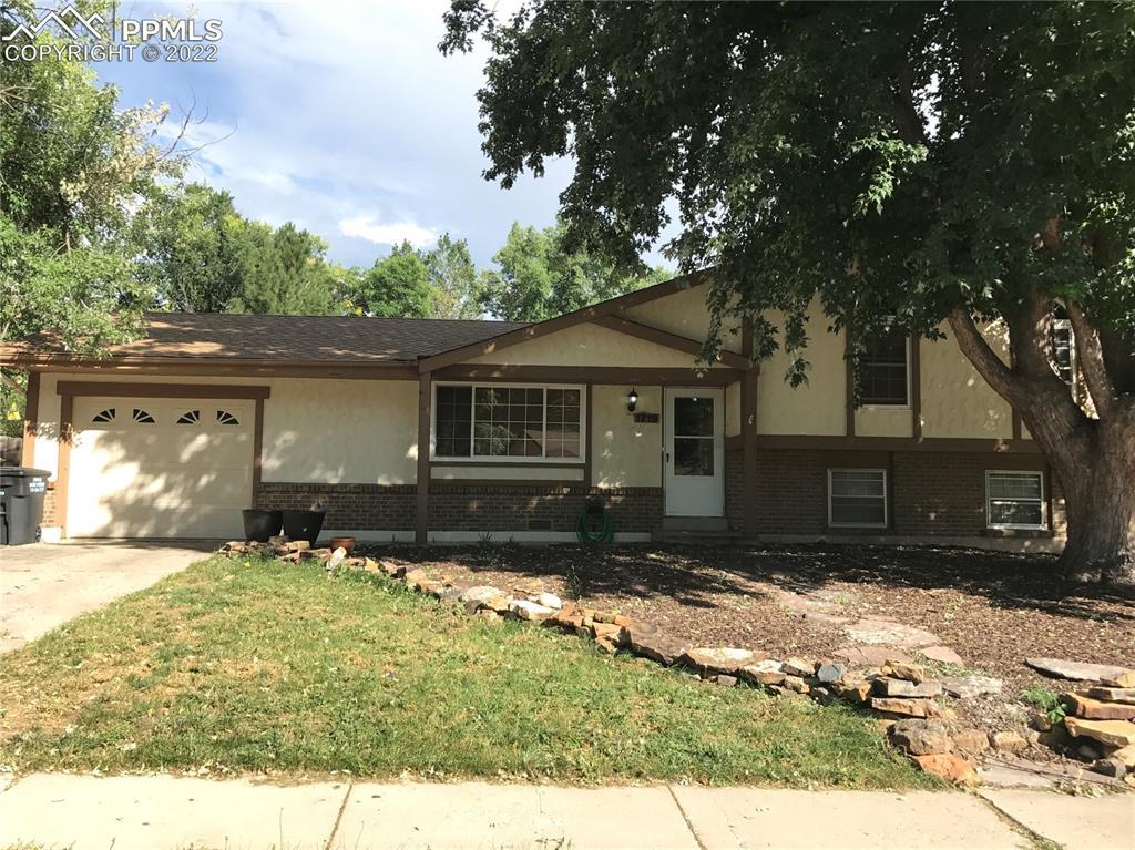 1719 Wooten Rd., Colorado Springs, CO 80915