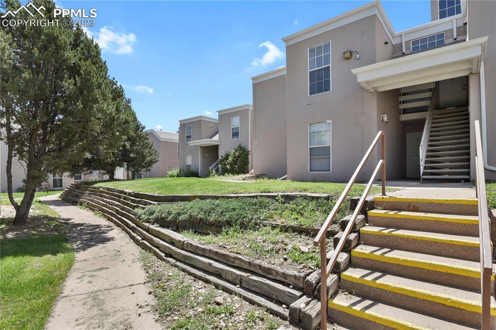 3120 Van Teylingen Dr. #H, Colorado Springs, CO 80917