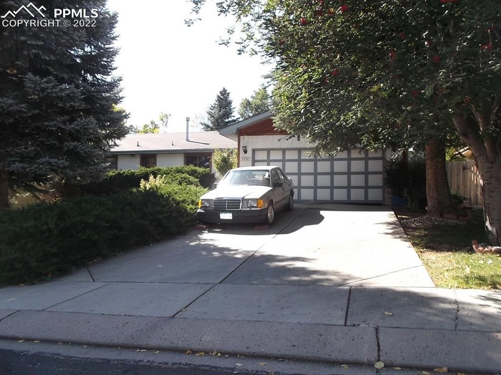 5555 Whimsical Dr., Colorado Springs, CO 80917