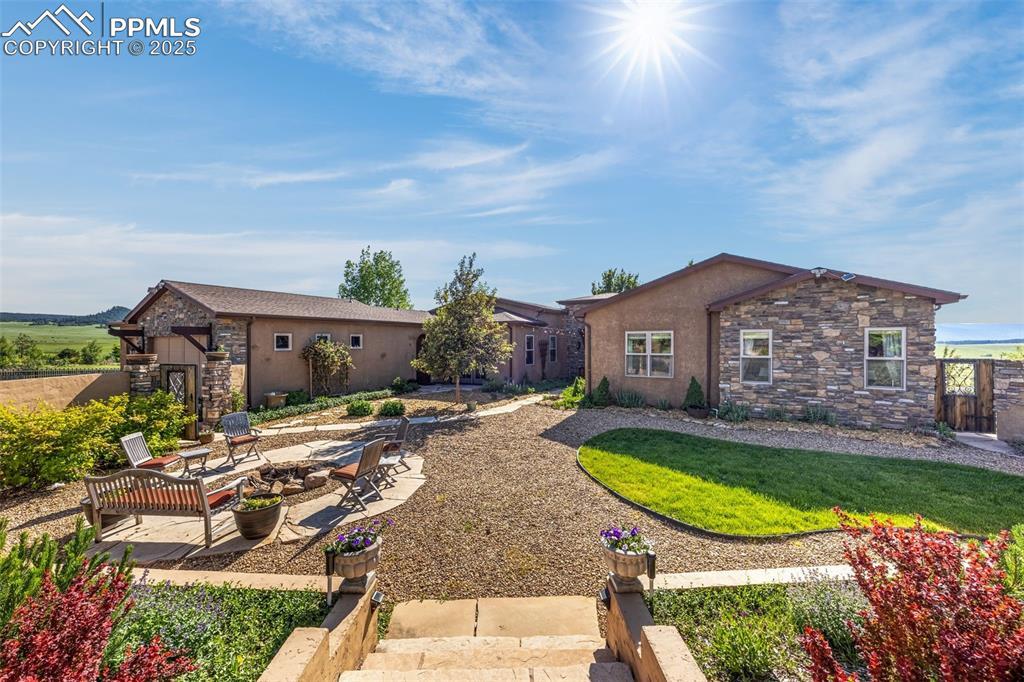 11784 Spruce Mountain Rd., Larkspur, CO 80118