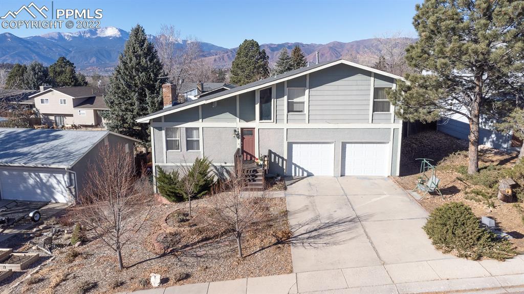 5544 E Descanso Cir., Colorado Springs, CO 80918