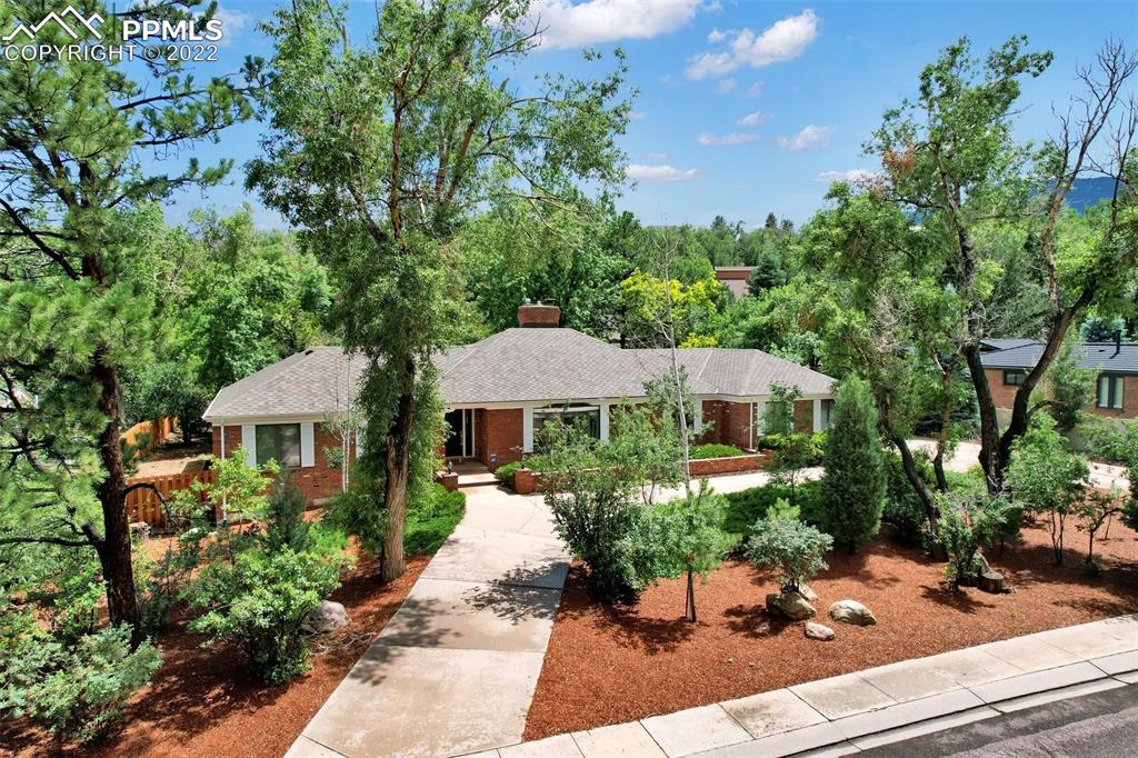 705 N Bear Paw Ln., Colorado Springs, CO 80906