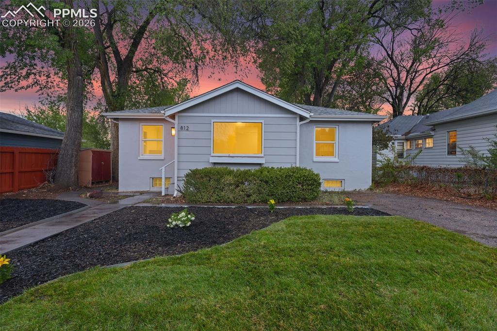 812 N Institute St., Colorado Springs, CO 80903