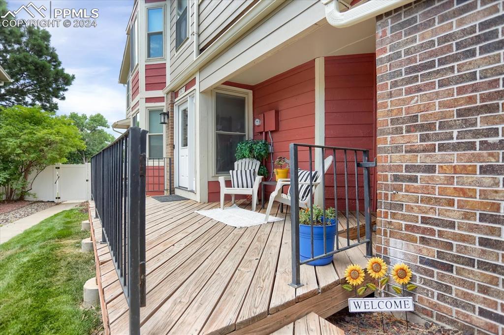 496 W Rockrimmon Blvd. #F, Colorado Springs, CO 80919