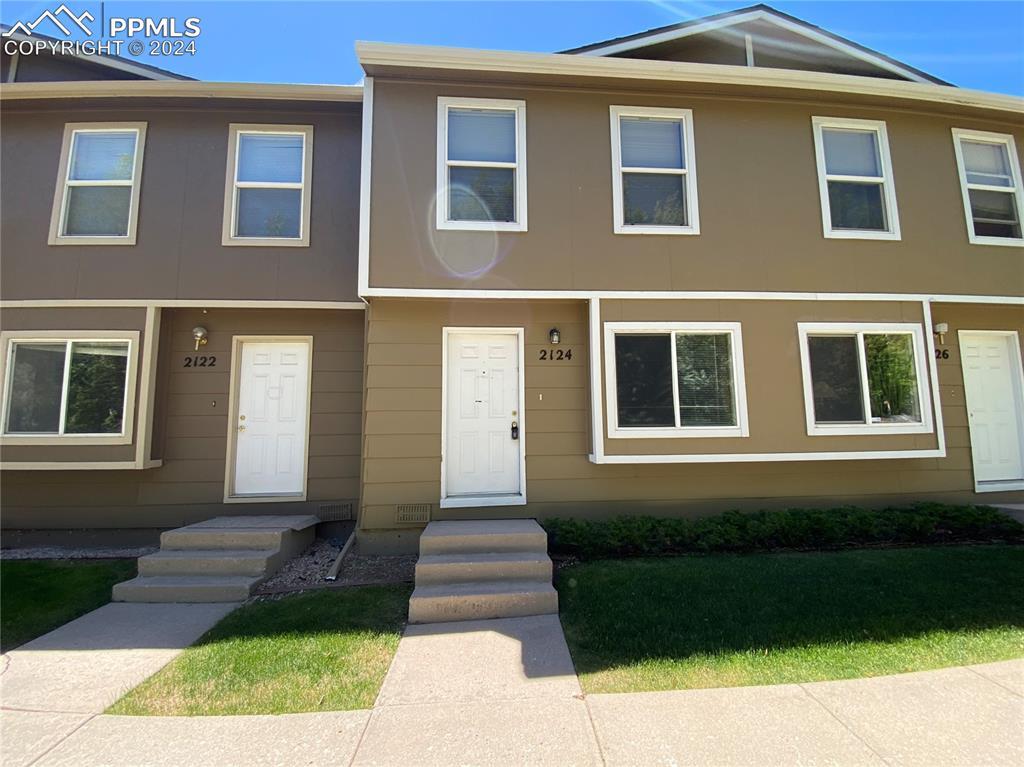 2124 Boston Ter., Colorado Springs, CO 80904