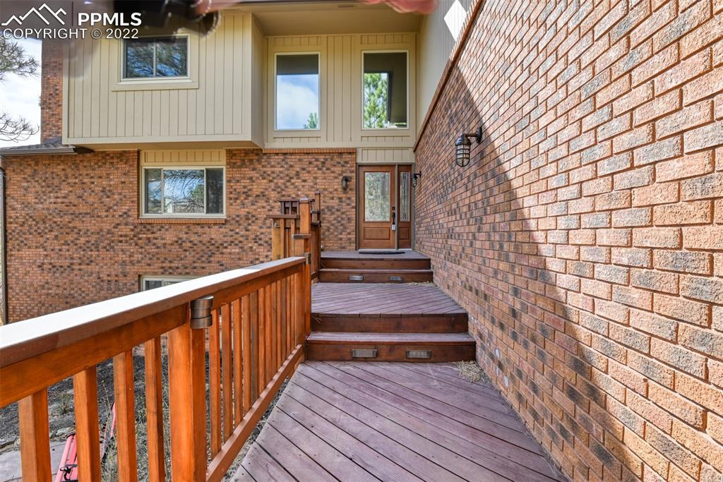 1435 Oak Hills Dr., Colorado Springs, CO 80919